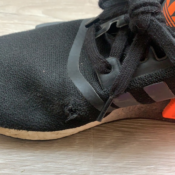 ADIDAS NMD R1 - Picture 4 of 5